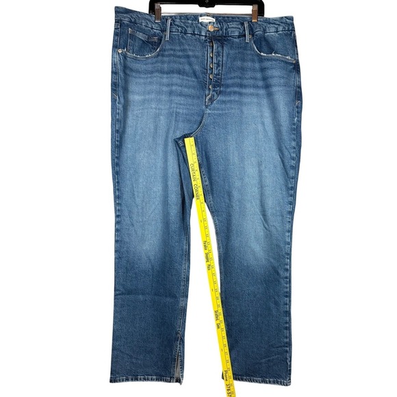 Good American Womens Good Curves Straight Button Fly Jeans Split Hem Size 20 - Picture 5 of 11